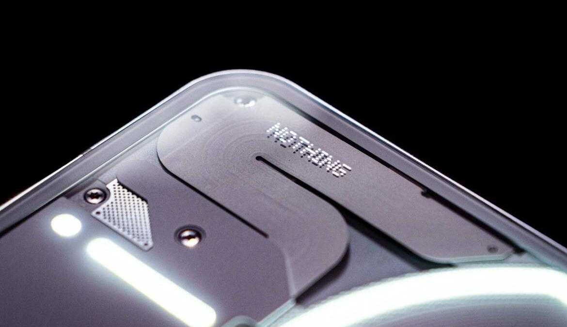 Nothing Phone (2) выйдет в третьем квартале этого года