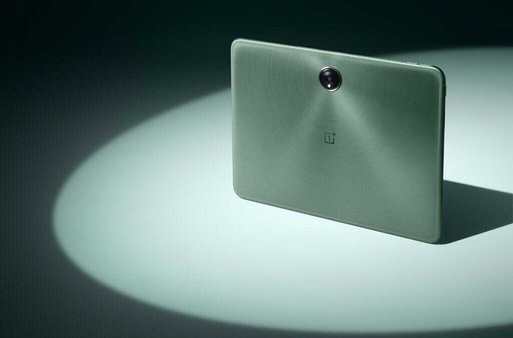 OnePlus анонсировал первый планшет