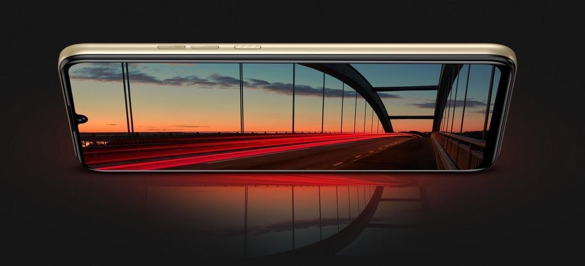 BLU анонсировал G72 Max с Helio G37