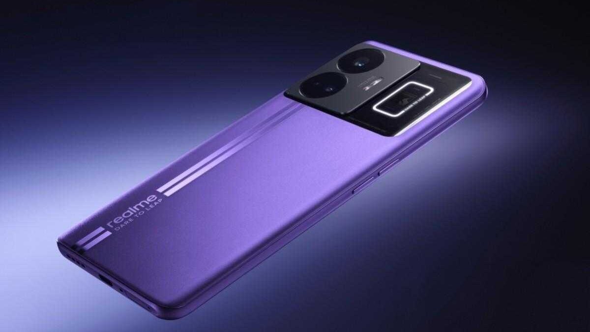 Realme GT3 получит поддержку зарядки 240 Вт