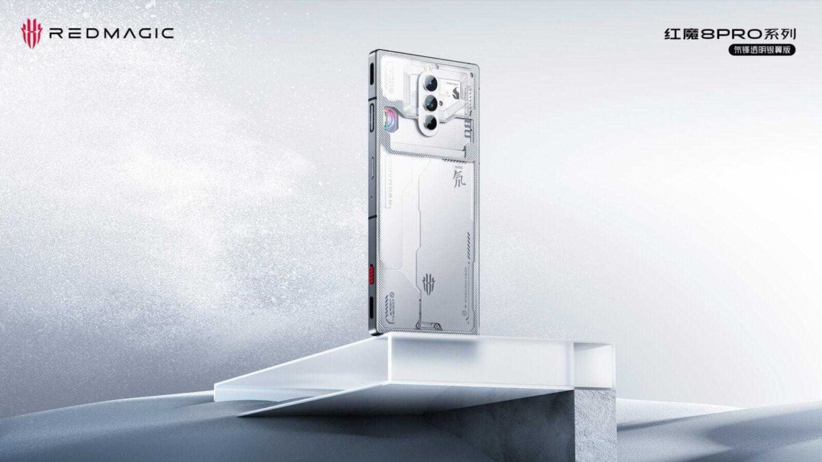 Nubia выпустила смартфон Red Magic 8 Pro Transparent Silver Edition