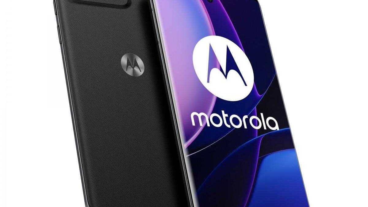 Motorola Edge 40 выйдет в четырех цветах