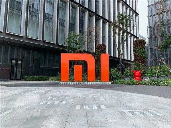 Xiaomi презентовала эксклюзивную линейку очков-наушников
