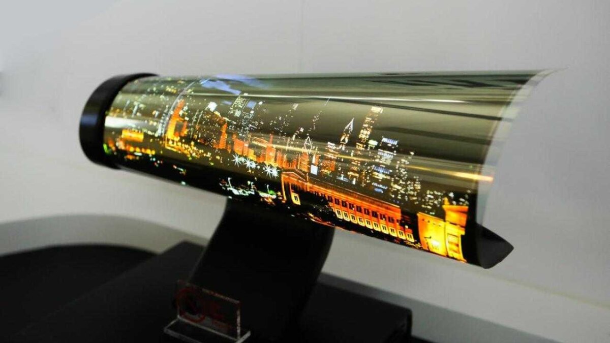 Huawei, ZTE и BOE совместно разрабатывают гибкий OLED-экран