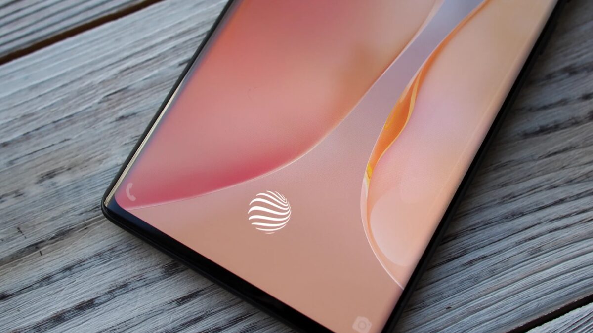 vivo X90S появился на Google Play Console