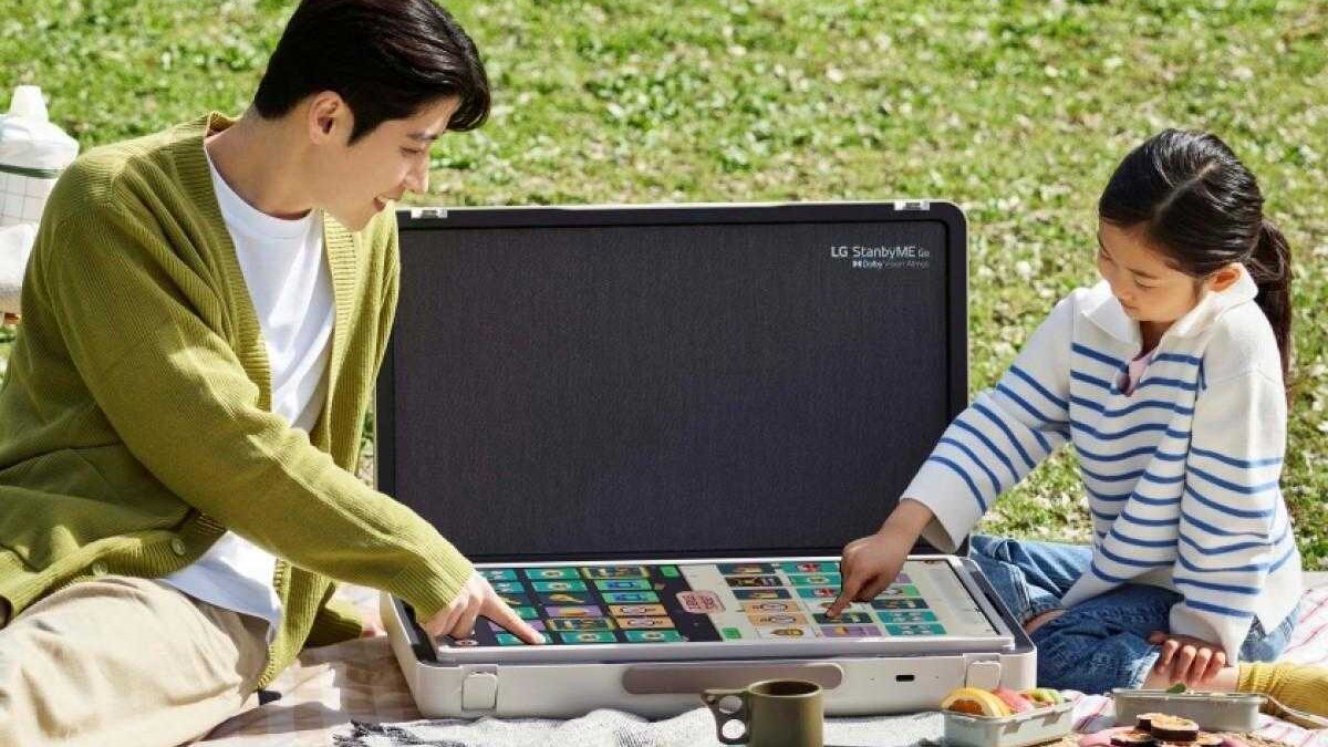 LG анонсировала портативный дисплей StanbyME Go