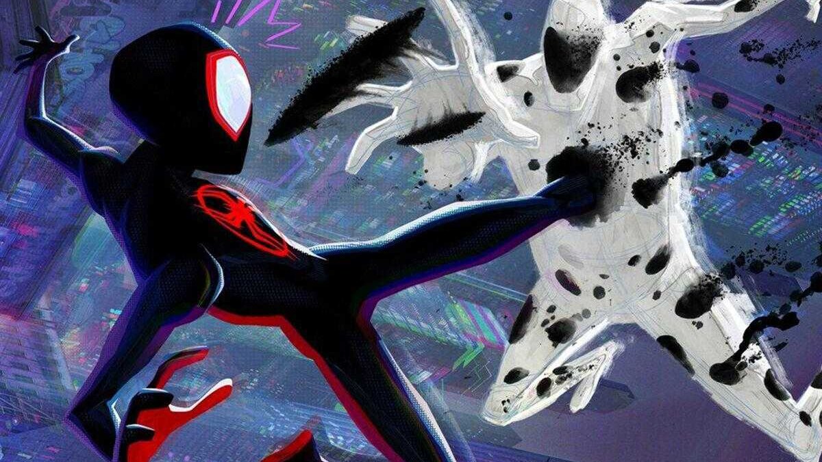 «Человек-паук: Паутина вселенных» возглавил российский кинопрокат, несмотря на «серые» показы и конкуренцию