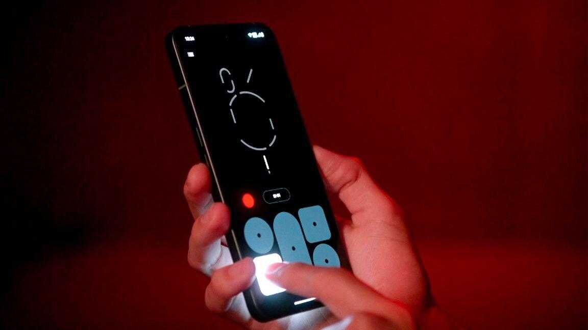 Nothing Phone (2): утечка дизайна