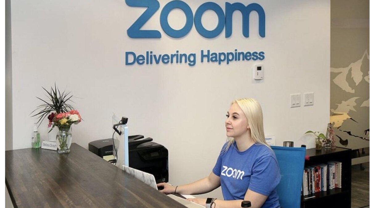 Zoom возвращает сотрудников в офис
