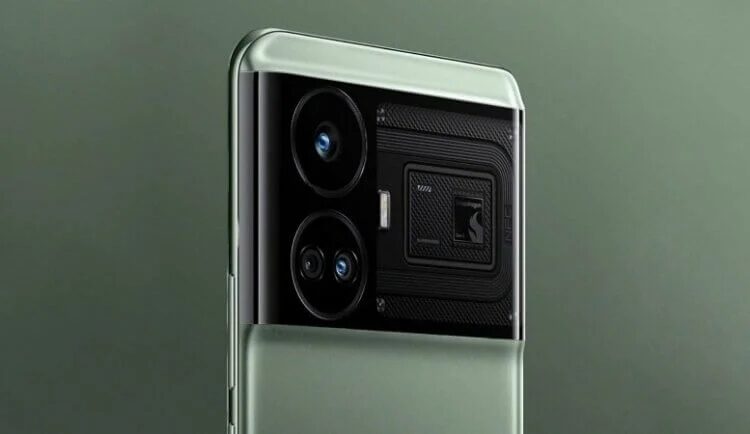 Realme представит GT5 28 августа