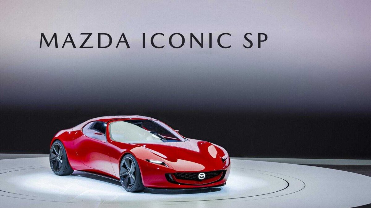 Mazda представила электрический спорткар с роторным мотором Iconic SP