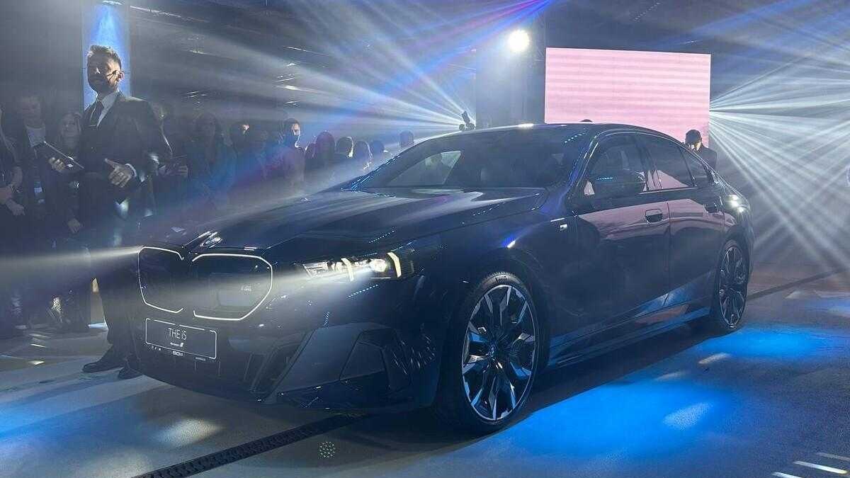 Представлена новейшая «пятерка» BMW в кузове G60