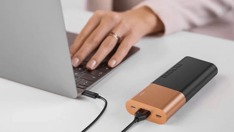 Duracell представила зарядную станцию для электроники