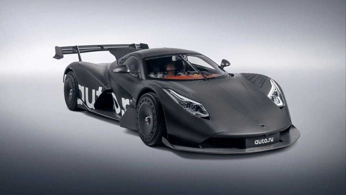 Представлен российский суперкар Rossa