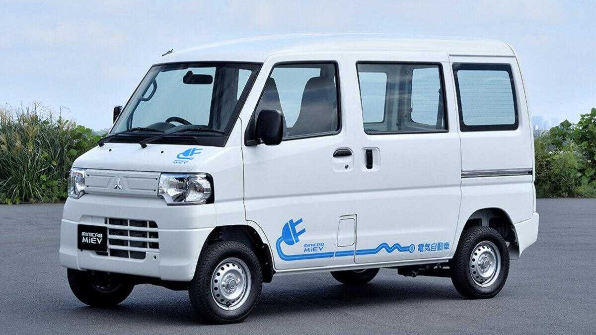 Mitsubishi представила электрический мини-фургон — Minicab-MiEV