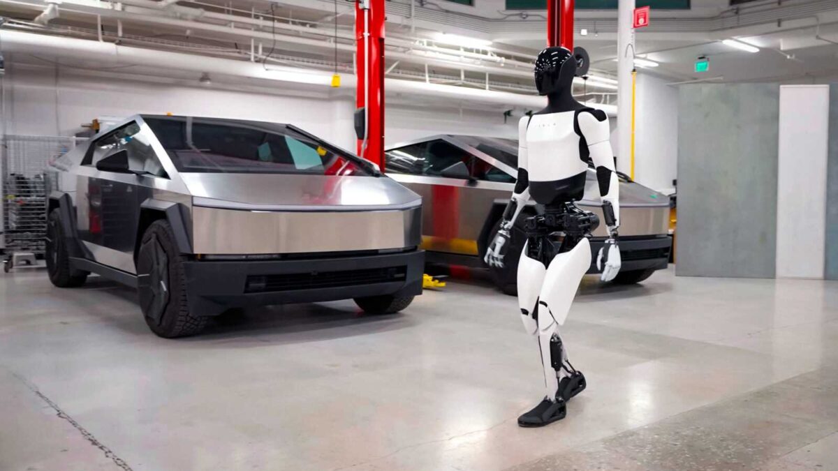 Tesla представила человекоподобного робота Optimus Gen 2