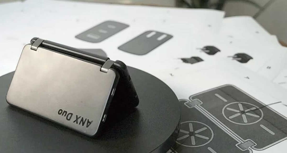 Гаджет дня: пауэрбанк-раскладушка ANX Duo со встроенным SSD