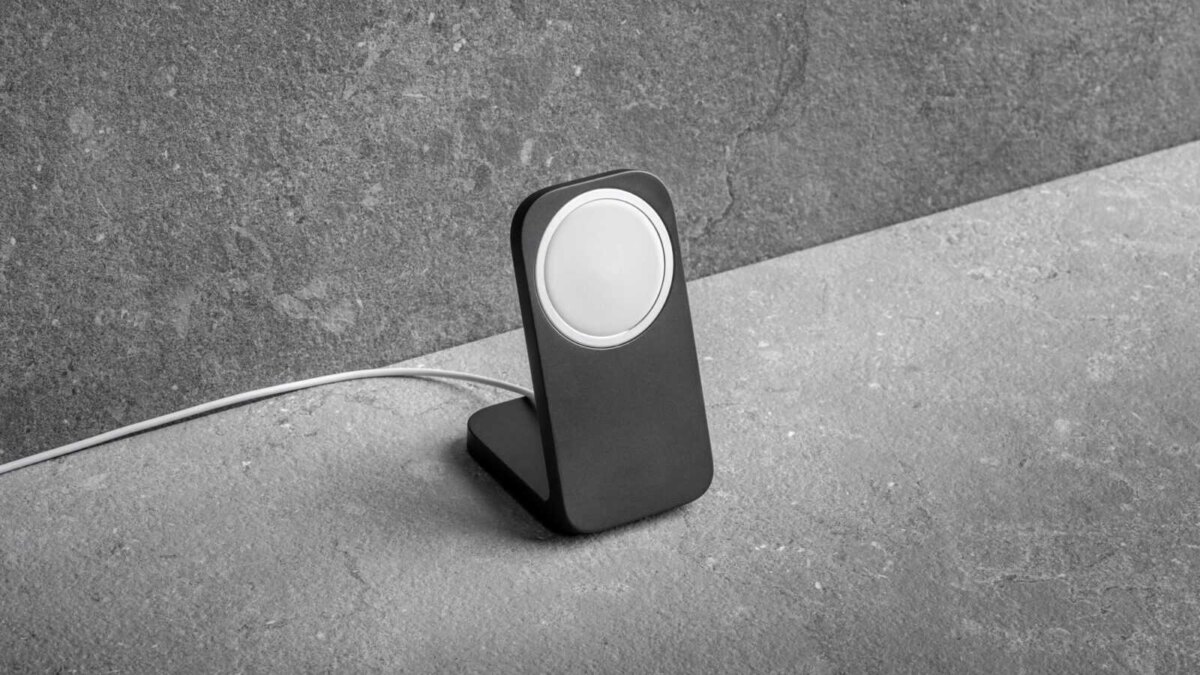 Nomad выпустила зарядную станцию для смартфонов с поддержкой Qi2