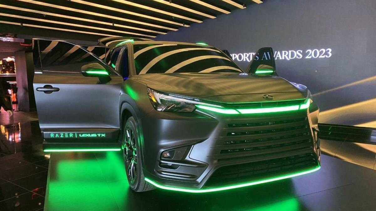 Razer совместно с Lexus представили геймерский автомобиль — Lexus TX
