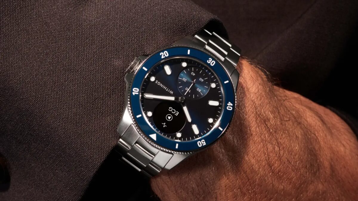 Withings ScanWatch Nova: умные часы со стрелочным механизмом и ЖК-экраном