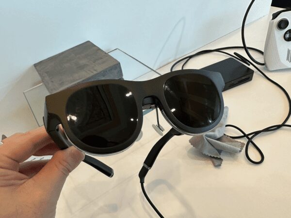 CES 2024: ASUS AirVision M1 – носимый дисплей для мультизадачности