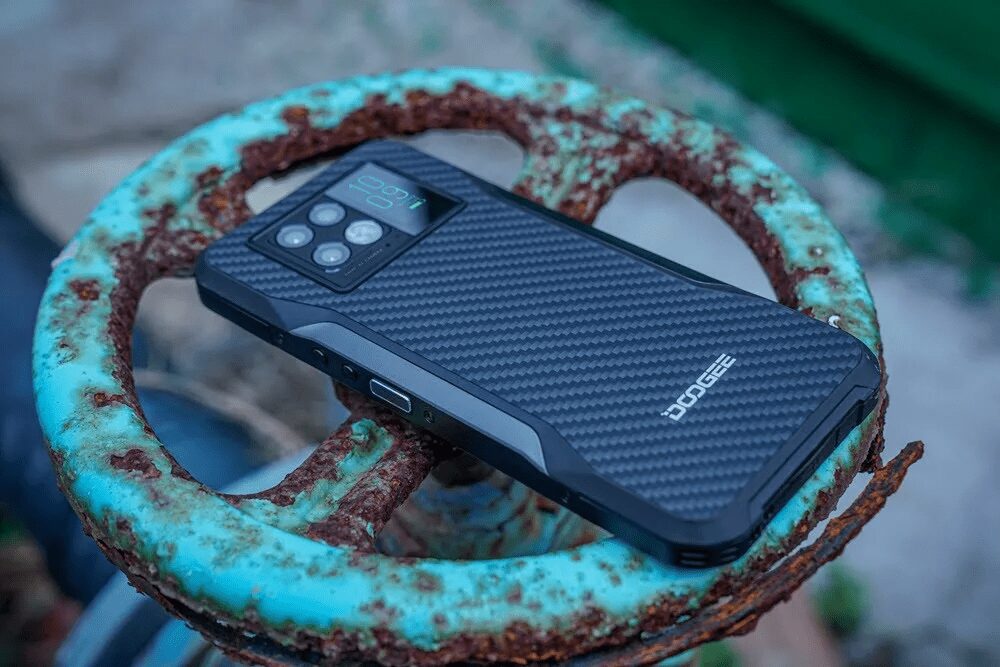 Компания Doogee анонсировала бронированный смартфон линейки V20S