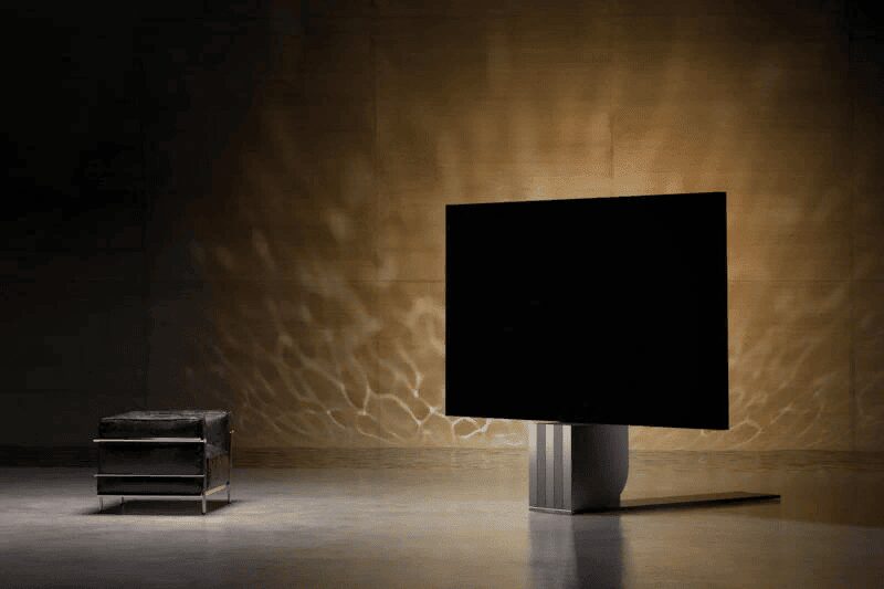 CES 2024: Компания C Seed представила складной телевизор линейки N1 по цене дома