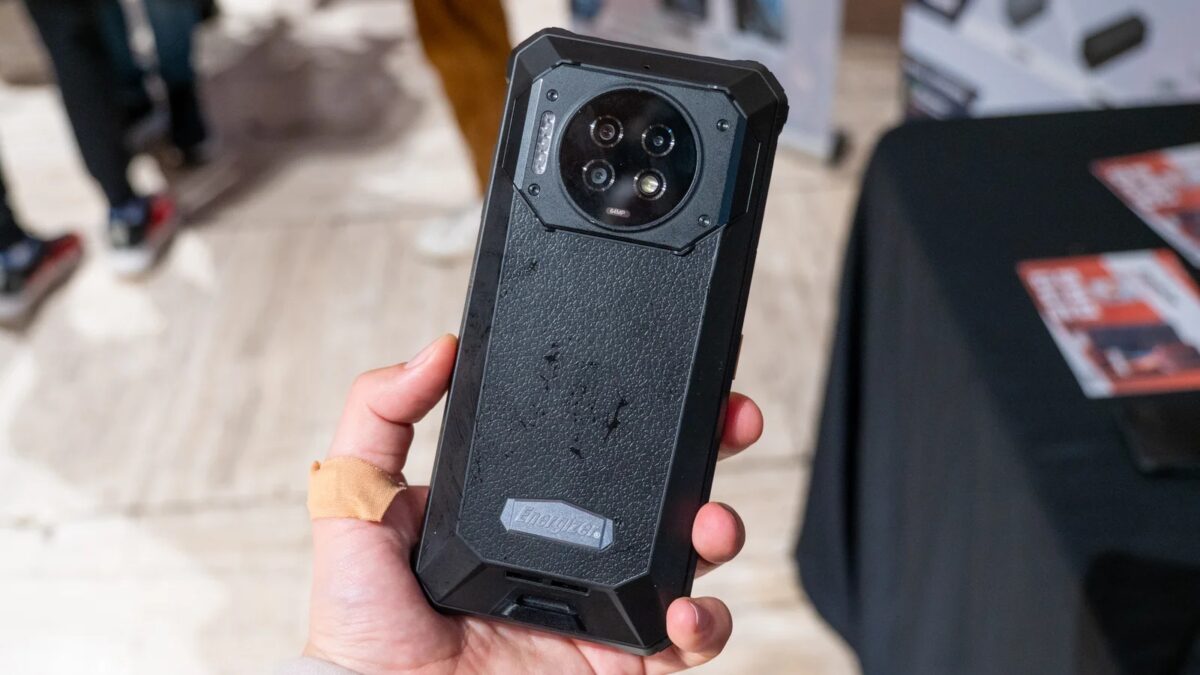 Avenir Telecom анонсировал смартфон с АКБ на 28 000 мАч – Energizer Hard Case P28K 5 aqakychsdjps3rnt2ecbqz q2uglrpxs ypsejhddbaqs5va3hokwsx0ewu6l dpl6ysrgzd9jtpowyjrbyqhmm6j8c