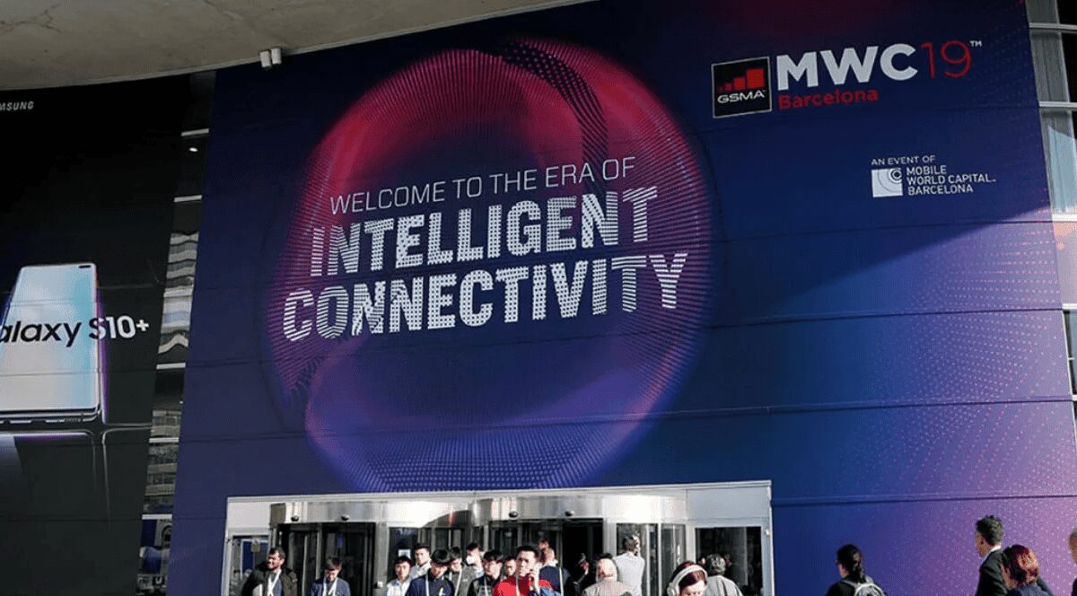 MWC 2024: Deutsche Telekom сделала смартфон, работающий вообще без приложений