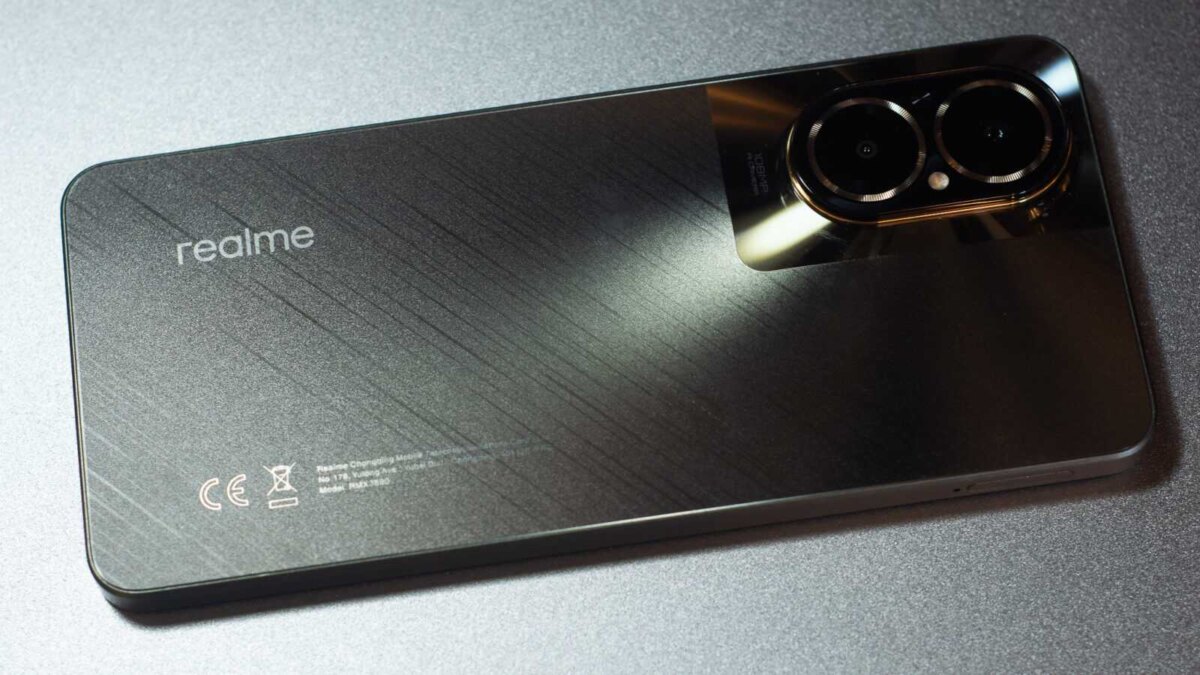 Обзор realme C67: средний класс с претензией