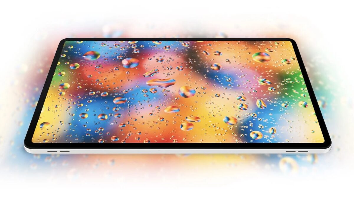 Экран планшета Honor Pad 9 с ярким изображением воды и пузырей