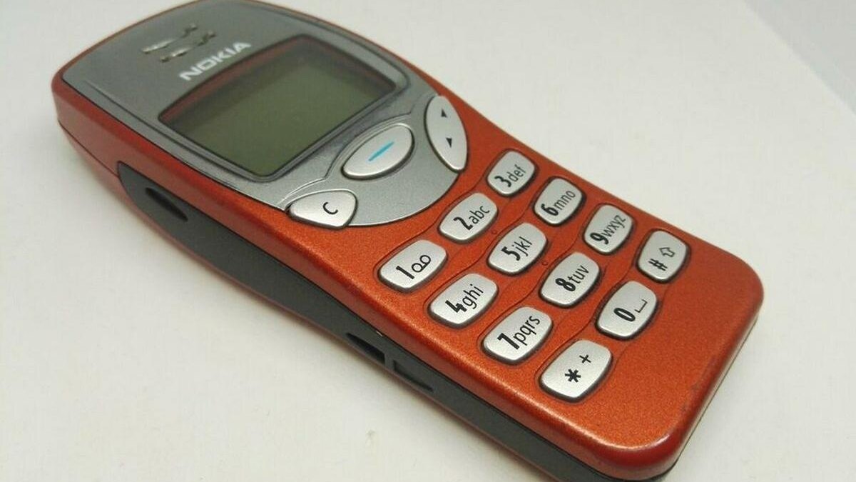 HMD показал новую версию Nokia 3210