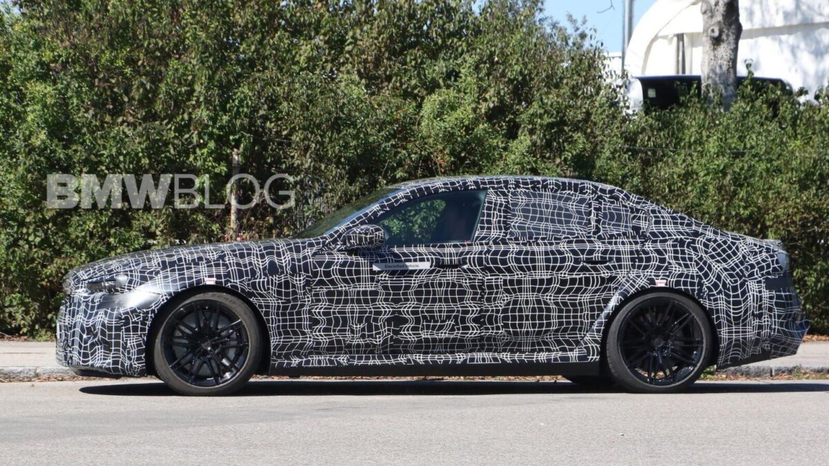 BMW M5 2025 выдерживает отрицательные температуры в новом видео