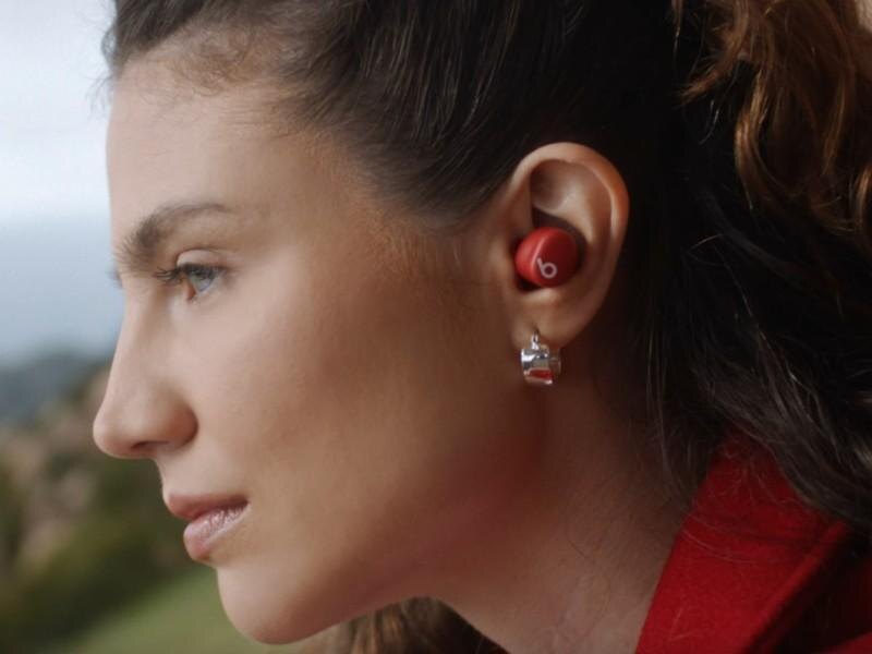 В сеть слиты дизайн и характеристики Beats Solo Buds и Solo 4