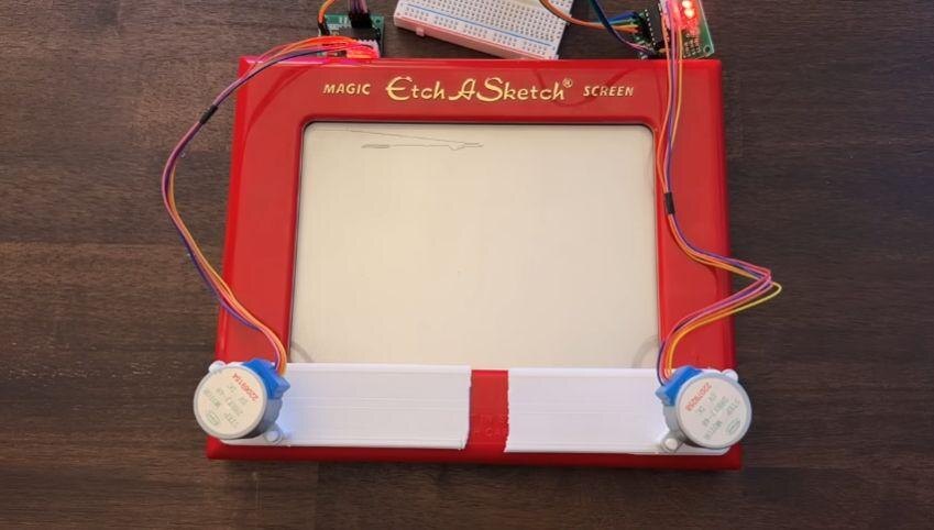 Этот бот Raspberry Pi для Etch A Sketch пробудит в вас внутреннего художника 4 dqxrhyww5elkhbv69kwknj 1200 80