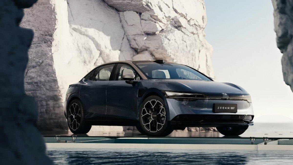 Geely выпустил новый электрокар Zeekr 007 2024