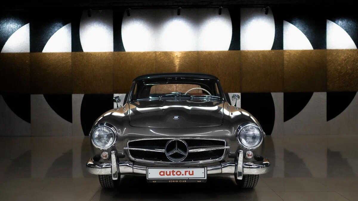 Культовый Mercedes-Benz 190 SL выставили на продажу в России