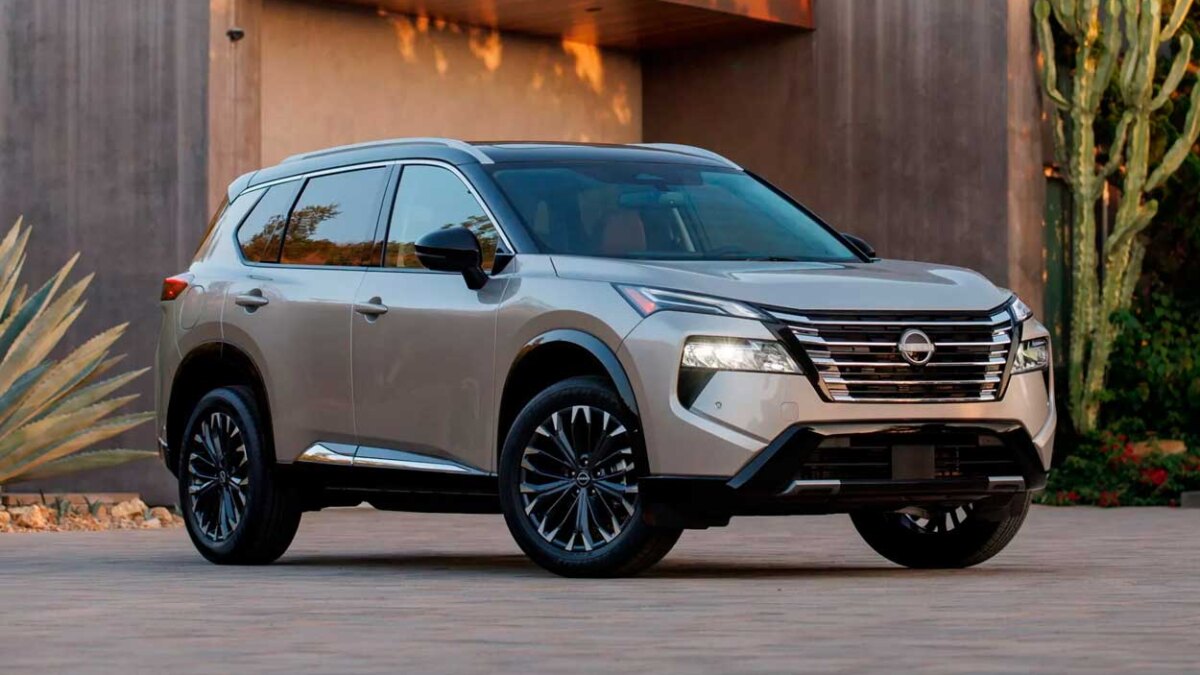 В России наблюдается заметное снижение цены на Nissan X-Trail