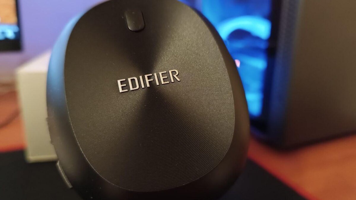 Edifier выпустил беспроводные полноразмерные наушники W800BT Free