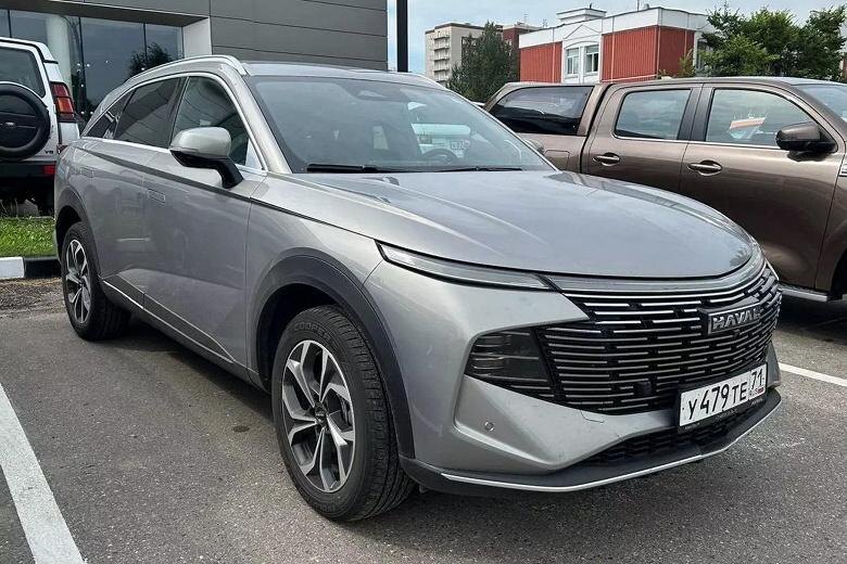 Новый Haval F7 для российских покупателей отличается от предыдущих моделей