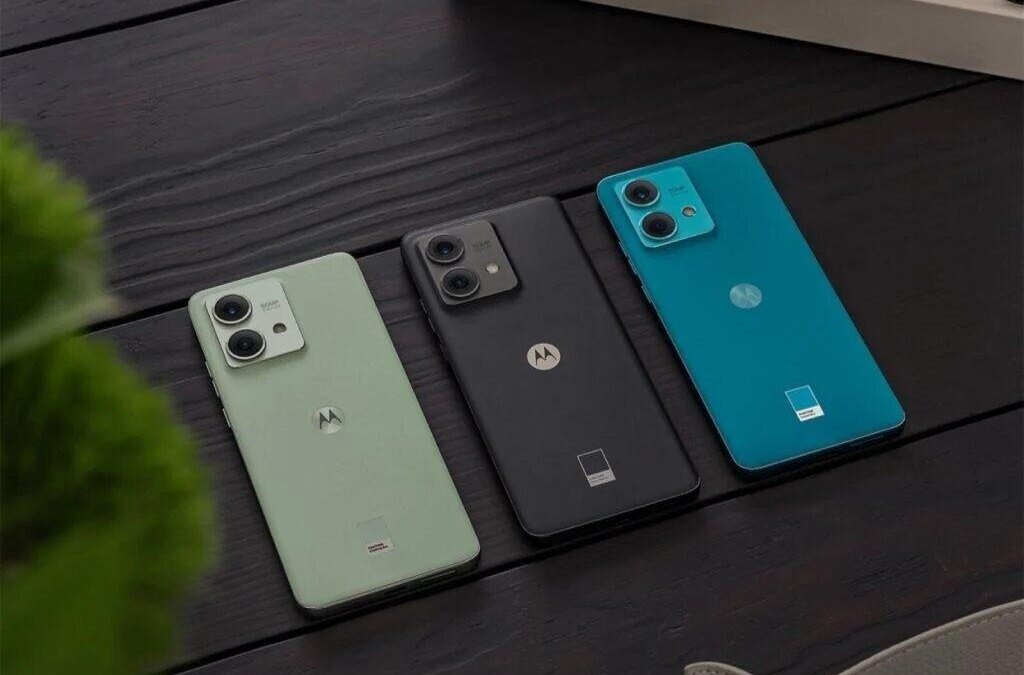 Смартфон Motorola Edge 50 Neo будет отличаться небольшими размерами и станет альтернативой более крупным моделям