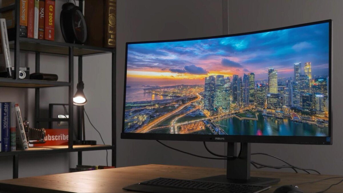 Компания Philips представила новые 34-дюймовые офисные мониторы с WQHD-экраном 