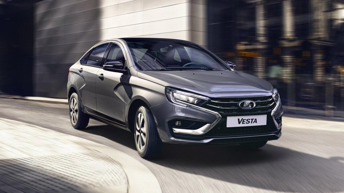Новые Lada Vesta отправляют в отстойник «до исправления недочётов»