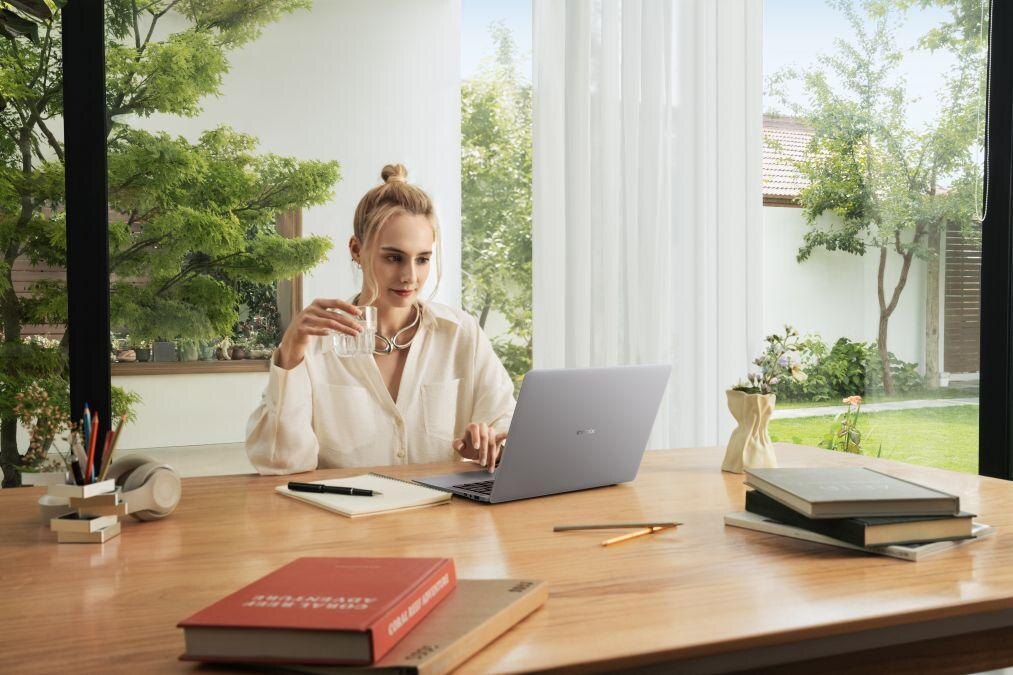 Infinix представил в России ноутбук INBOOK Air Pro+ с OLED-экраном