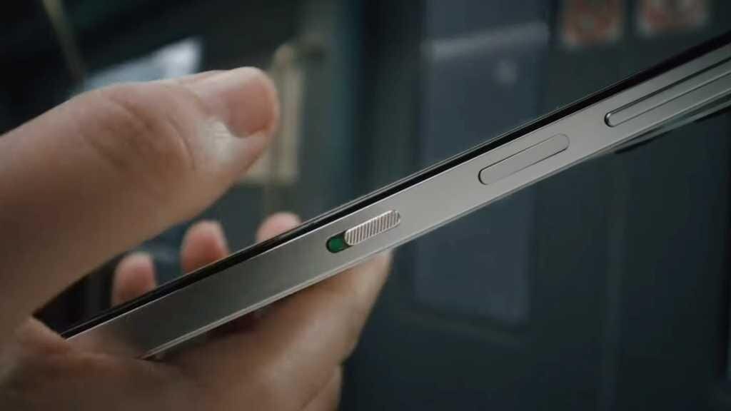 IFA 2024: TCL представил телефон Nxtpaper с кнопкой для максимального монохрома