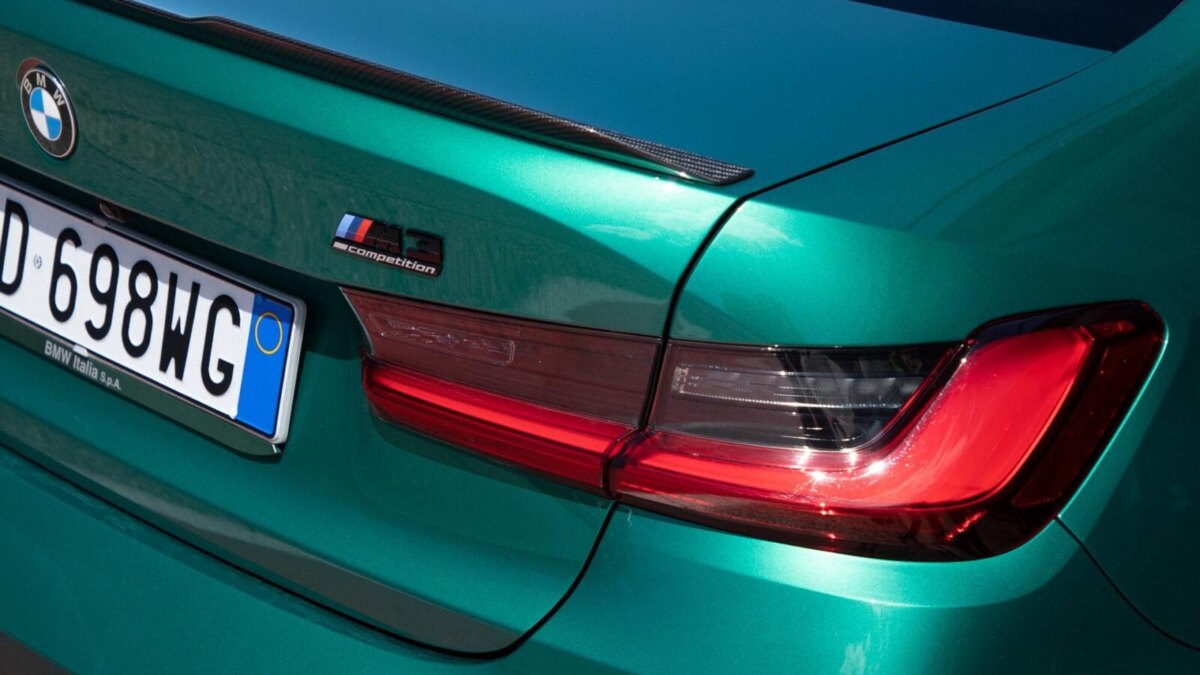 Новое поколение BMW M3 (G84): мощность более 525 л.с., полный привод и автоматическая коробка