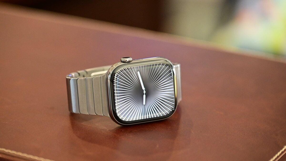 Разбор Apple Watch Series 10 показал прогресс во всем, кроме ремонтопригодности
