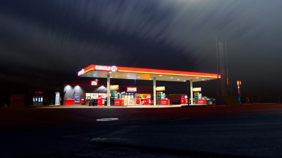 Как сэкономить на топливе: советы механика для заправки автомобиля