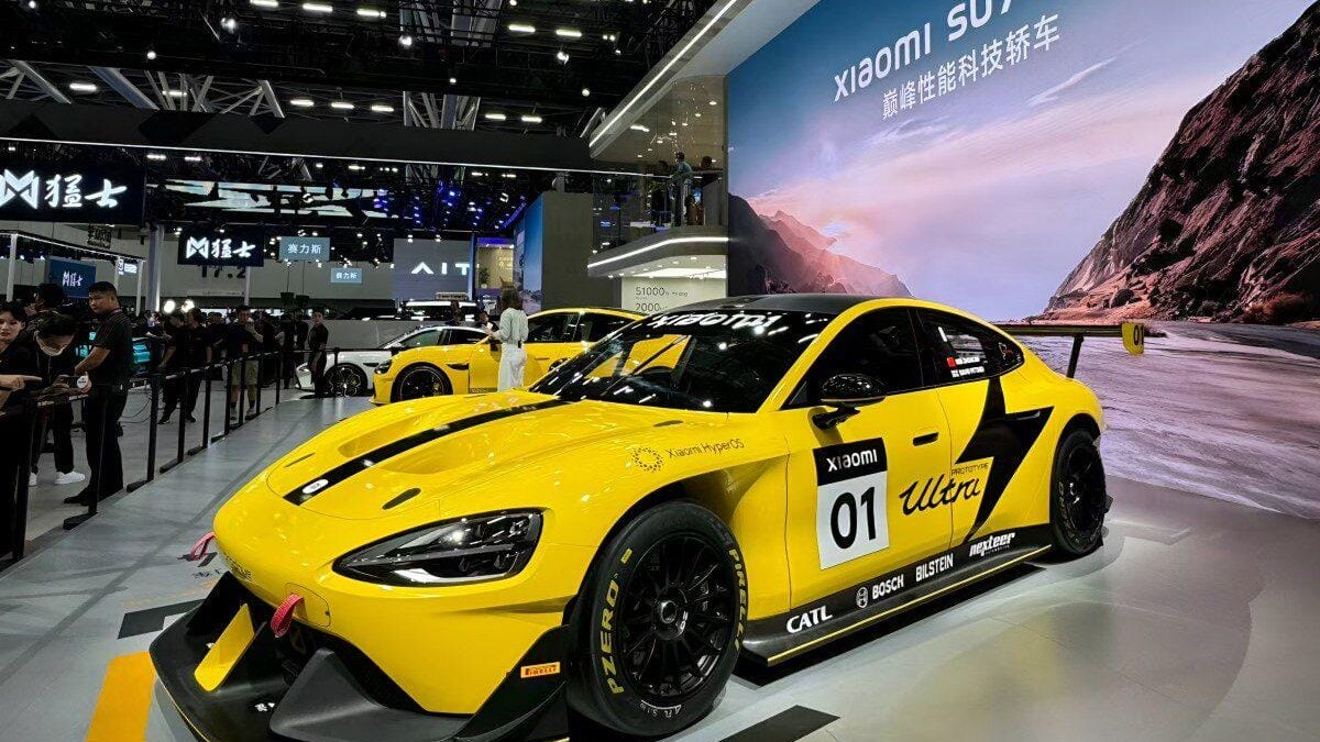 Xiaomi SU7 Ultra смог разогнаться до 359,71 км/ч