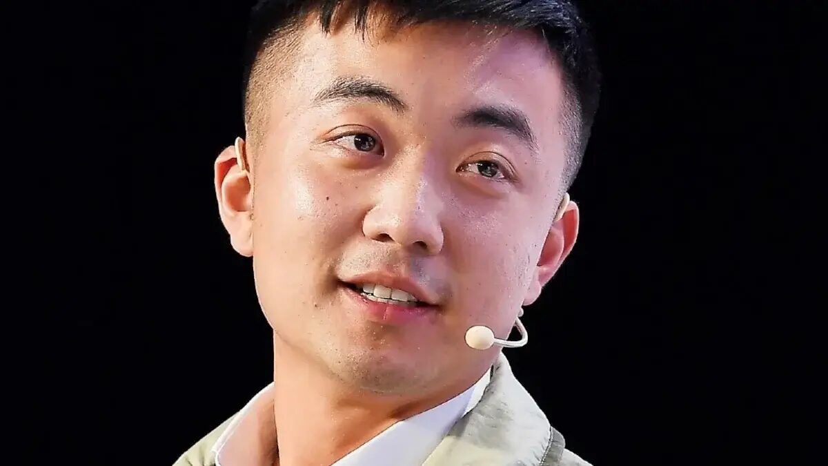 Карл Пей рассказал, как создавал Nothing: от идеи до сбора инвестиций